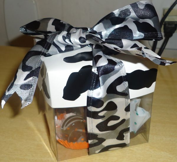 CAIXAS DE ACETATO MANCHA DE VACA 8X8X8